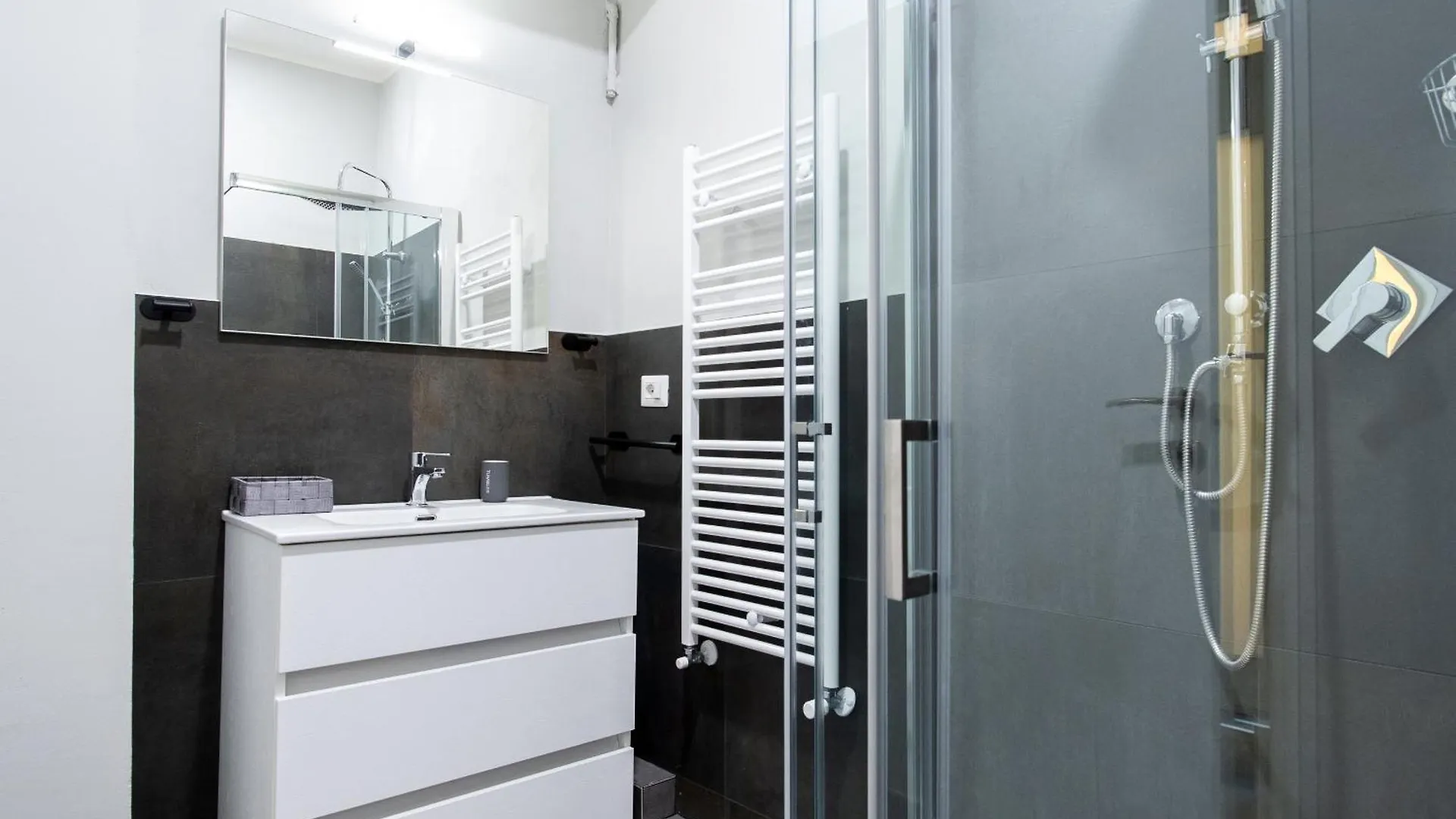 Guesthouse O Affittacamere Magenta Baylon Suite B Rome