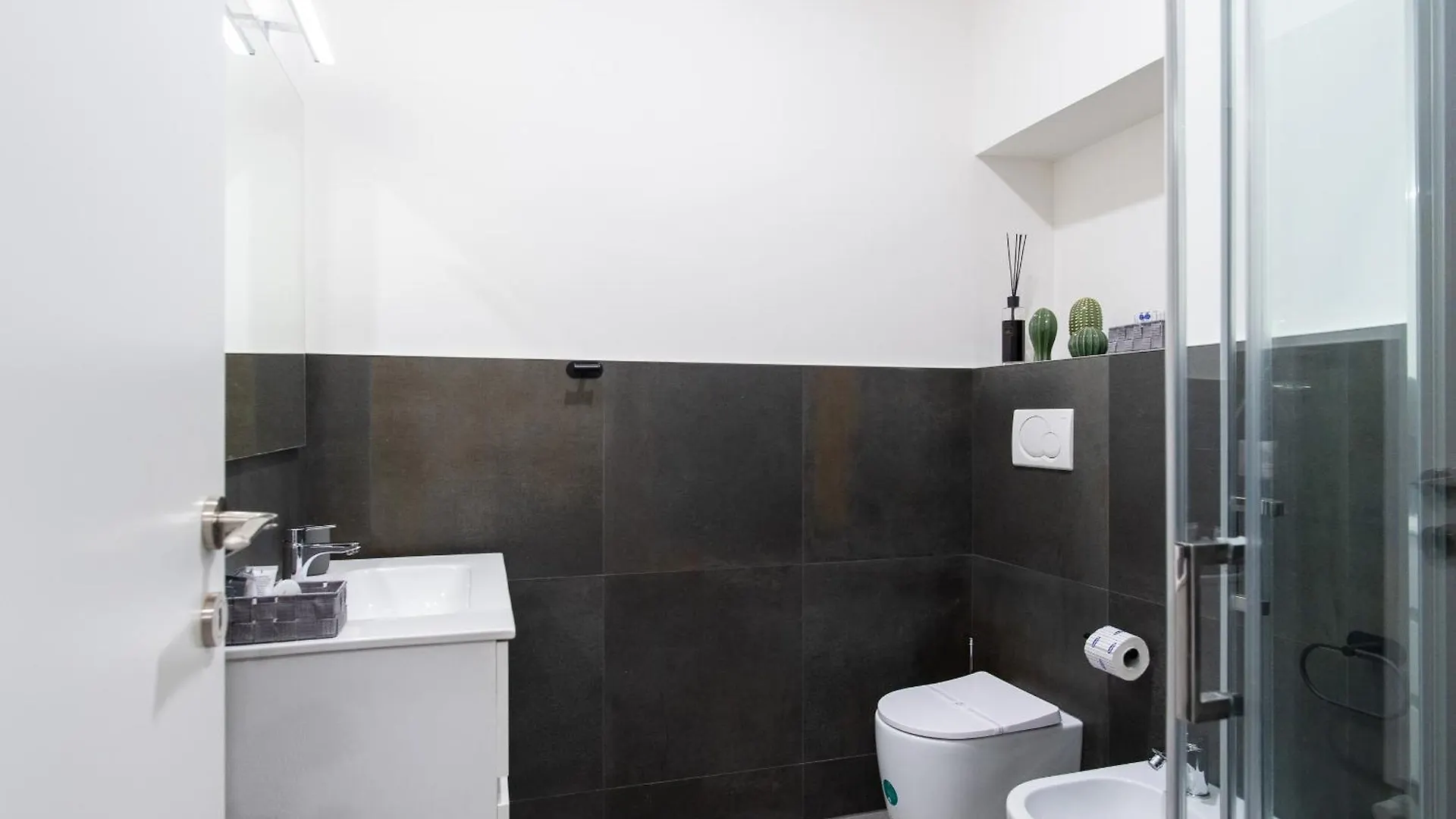Guesthouse O Affittacamere Magenta Baylon Suite B Rome Guest house