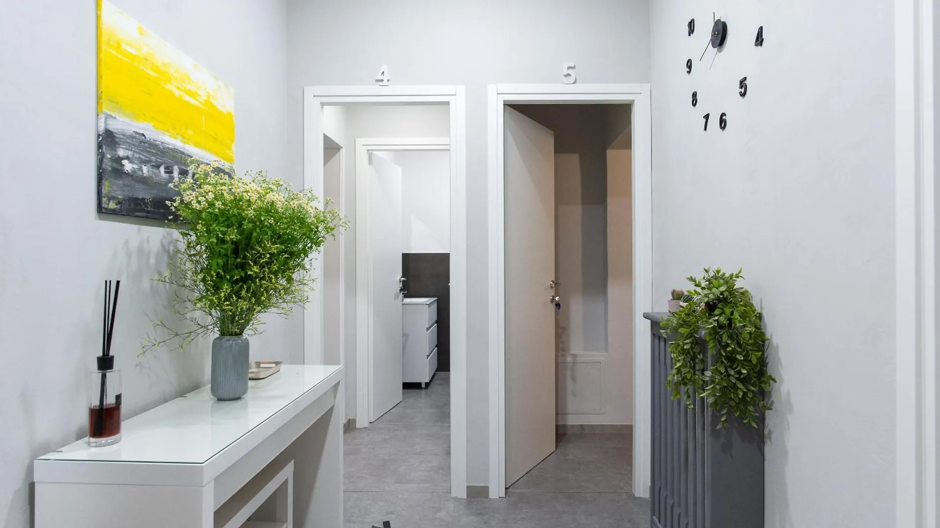 Guest house Guesthouse O Affittacamere Magenta Baylon Suite B Rome Italy
