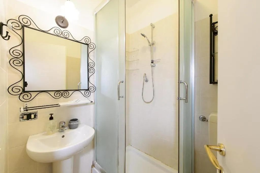 Guesthouse O Affittacamere Magenta Baylon Suite B Rome Guest house