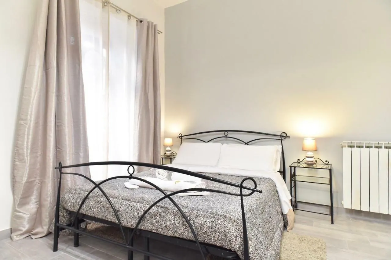 Guesthouse O Affittacamere Magenta Baylon Suite B Rome